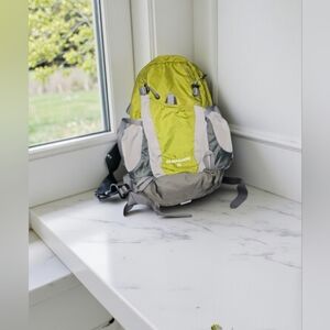 Kilimanjaro 22 Green and Gray Active Backpack